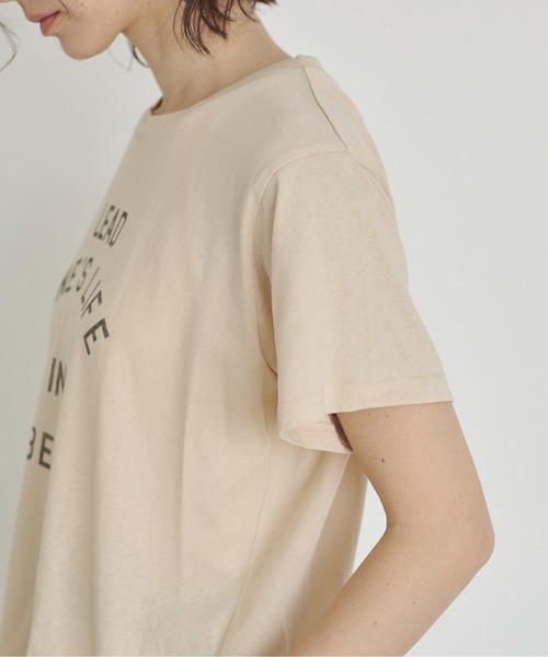 ANGIE(アンジー)の「スラブ天竺 ロゴ プリント Tシャツ(半袖)(Tシャツ/カットソー・レディース・ライトベージュ/チャコールグレー/オフホワイト/ライトピンク・FREE)」の17枚目の写真