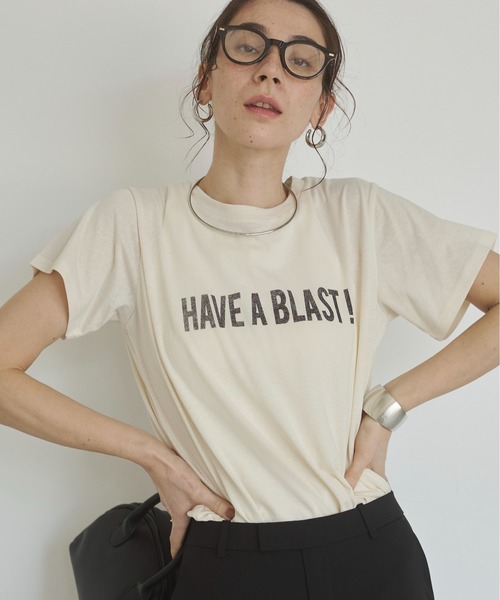 ANGIE(アンジー)の「スラブ天竺 ロゴ プリント Tシャツ(半袖)(Tシャツ/カットソー・レディース・ライトベージュ/チャコールグレー/オフホワイト/ライトピンク・FREE)」の20枚目の写真