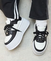 LOVEHUNTER（ラブハンター）の「軽量厚底 ボリュームソールコートスニーカー（スニーカー）」