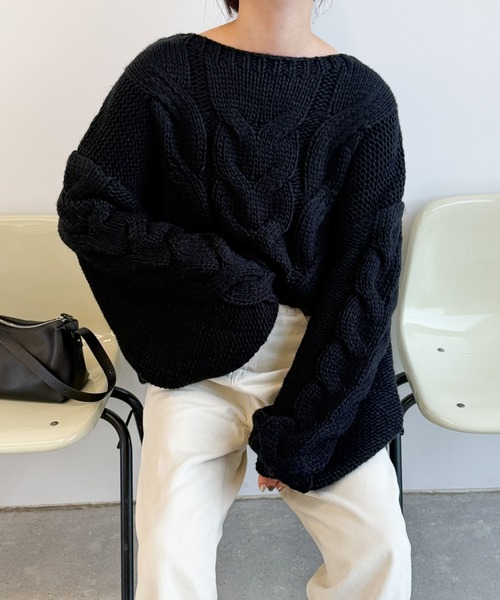 select MOCA by son（セレクトモカバイソン）の「ビッグケーブルボリュームスリーブニット（ニット/セーター・レディース・アイボリー/ブラック/グレー・FREE）」の2枚目の写真