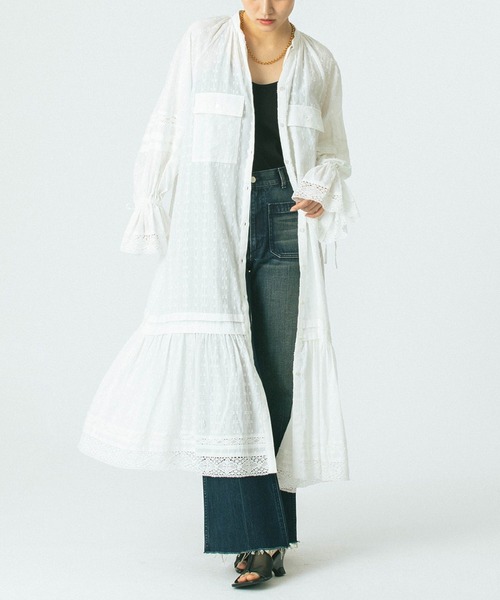 ROSE BUD(ローズバッド)の「(mag.by c)COTTON DOBBY STRIPE LONG DRESS(ワンピース・レディース・ホワイト/ブラック・ONE SIZE)」の2枚目の写真