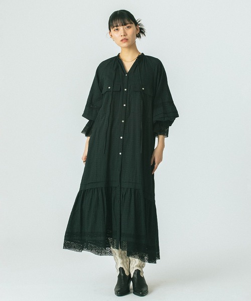 ROSE BUD(ローズバッド)の「(mag.by c)COTTON DOBBY STRIPE LONG DRESS(ワンピース・レディース・ホワイト/ブラック・ONE SIZE)」の4枚目の写真