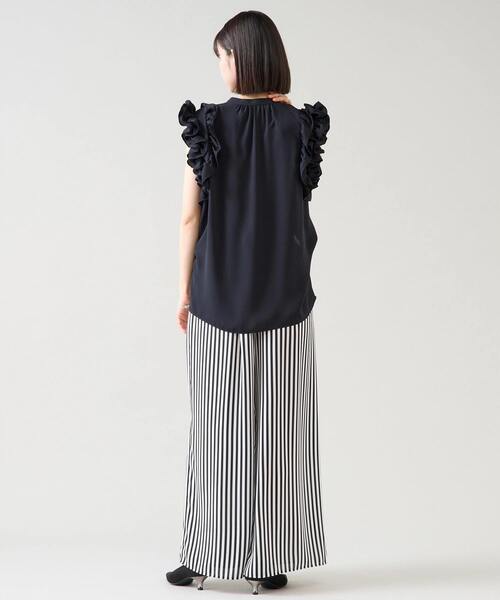 Tiara（ティアラ）の「ストライププリントタックワイドパンツ（その他パンツ・レディース・ホワイト/ベージュ・FREE）」の8枚目の写真