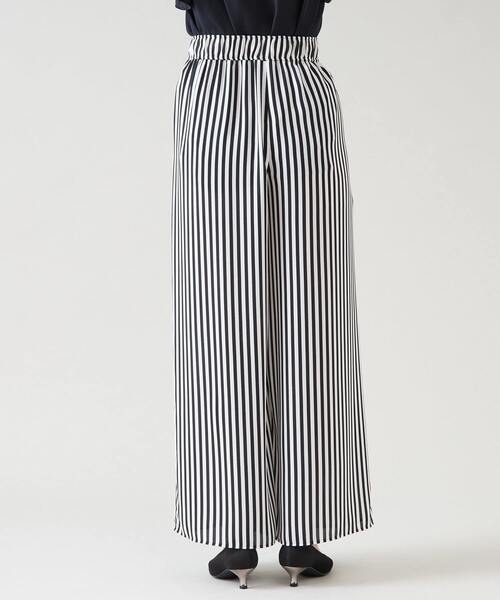 Tiara（ティアラ）の「ストライププリントタックワイドパンツ（その他パンツ・レディース・ホワイト/ベージュ・FREE）」の11枚目の写真