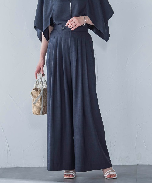 LAUTREAMONT（ロートレアモン）の「タックワイドパンツ≪セットアップ対応/洗濯機で洗える≫（その他パンツ・レディース・チャコールグレー/ピンク/ベージュ・7号/9号/11号）」の2枚目の写真