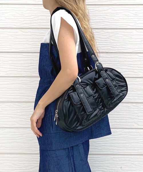 Casselini（キャセリーニ）の「ナイロンミニボストン（ボストンバッグ・レディース・コーラルピンク/ブラック・ONE SIZE）」の2枚目の写真