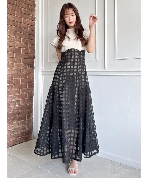 dazzlin(ダズリン)の「【WEB限定】シアーチェックコルセットワンピース(ワンピース・レディース・ベージュ/オフホワイト・SMALL/MEDIUM)」の12枚目の写真