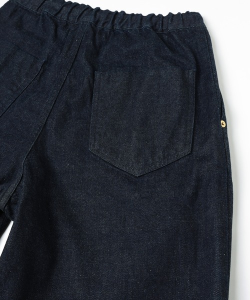 CULLNI(クルニ)の「2TUCK DRAWSTRING SHORT PANTS(デニムパンツ・メンズ・ダークインディゴブルー/アイボリー/ブラック・1/2)」の17枚目の写真