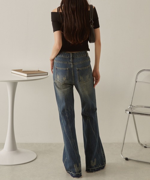 NuNuNa(ヌヌナ)の「【NuNuNa】ヴィンテージ加工カットオフダメージフレアデニムパンツ(デニムパンツ・レディース・ブラック/インディゴブルー/サックスブルー・XL/L/M/S)」の16枚目の写真