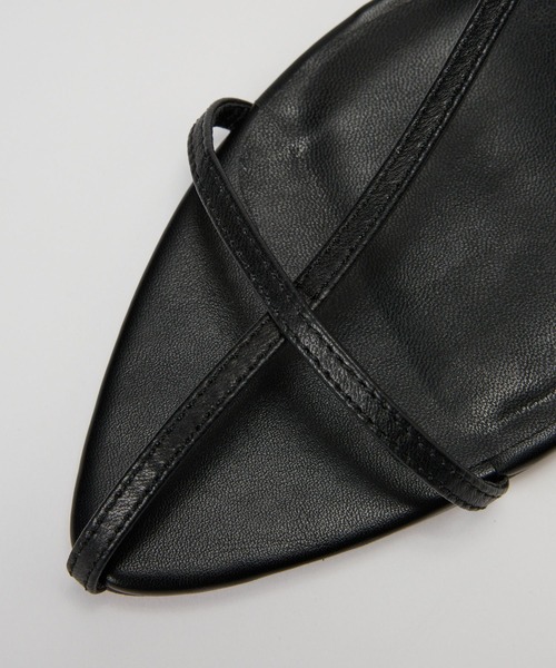 BABYLONE（バビロン）の「ポインテッドストラップサンダル（サンダル・レディース・ベージュ/ブラック・38inch/37inch/36inch）」の6枚目の写真