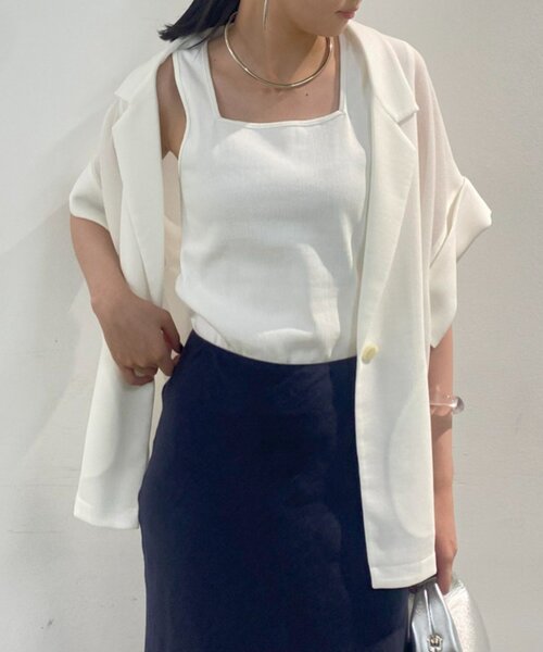 LOUNGEDRESS（ラウンジドレス）の「スクエアタンク（Tシャツ/カットソー・レディース・ブラック/オフホワイト/オリーブ・FREE）」の7枚目の写真