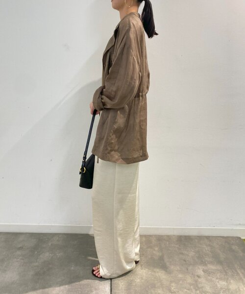 LOUNGEDRESS（ラウンジドレス）の「スクエアタンク（Tシャツ/カットソー・レディース・ブラック/オフホワイト/オリーブ・FREE）」の16枚目の写真