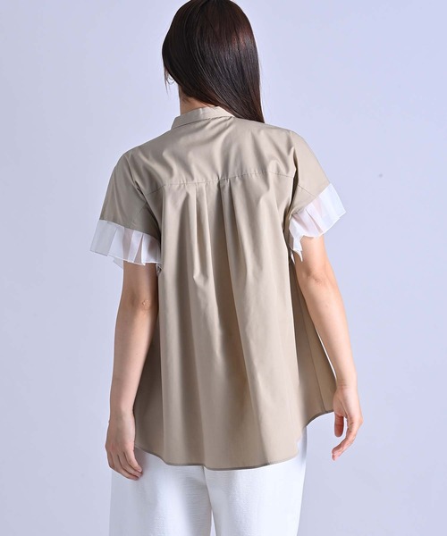 RAW FUDGE(ローファッジ)の「シアープリーツスリーブブラウス(シャツ/ブラウス・レディース・ベージュ/チャコールグレー/オフホワイト・M)」の16枚目の写真