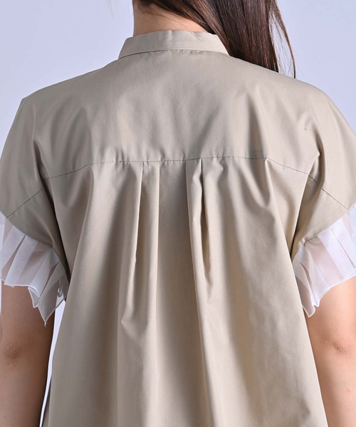 RAW FUDGE(ローファッジ)の「シアープリーツスリーブブラウス(シャツ/ブラウス・レディース・ベージュ/チャコールグレー/オフホワイト・M)」の22枚目の写真