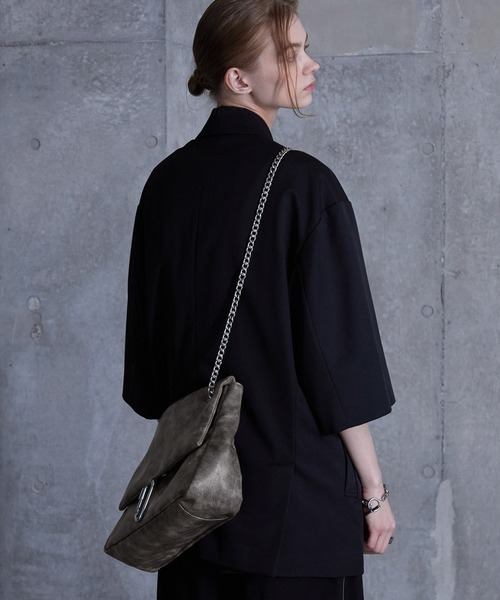 SERACE（セラス）の「【SERACE】Vintage design 2way chain shoulder bag / ヴィンテージデザイン2wayチェーンショルダーバッグ（ショルダーバッグ・メンズ・ブラック/グレー/ブラウン・FREE）」の10枚目の写真