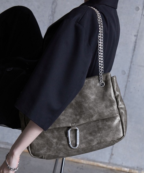 SERACE（セラス）の「【SERACE】Vintage design 2way chain shoulder bag / ヴィンテージデザイン2wayチェーンショルダーバッグ（ショルダーバッグ・メンズ・ブラック/グレー/ブラウン・FREE）」の16枚目の写真