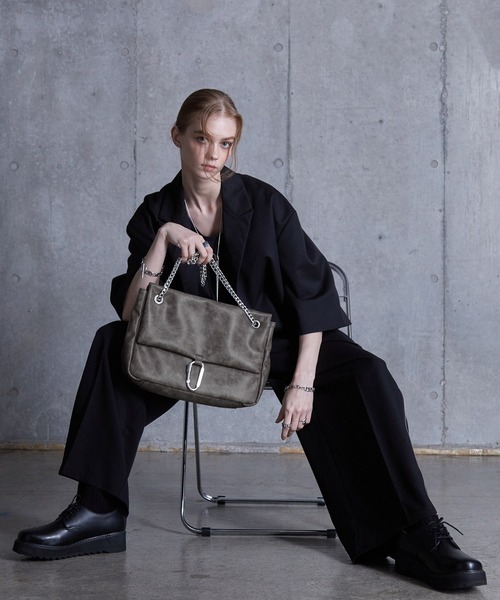 SERACE（セラス）の「【SERACE】Vintage design 2way chain shoulder bag / ヴィンテージデザイン2wayチェーンショルダーバッグ（ショルダーバッグ・メンズ・ブラック/グレー/ブラウン・FREE）」の17枚目の写真