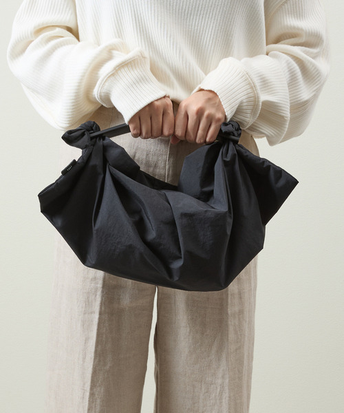 And A(アンドエー)の「ITTI イッチ / HERRIE FUROSHIKI ONE HANDLE BAG - S /RF-LC ヘリーナイロン風呂敷レザーワンハンドルバッグ / ITTI-BAG-151-RFLC(トートバッグ・メンズ・ブラック/ダークベージュ・FREE)」の20枚目の写真