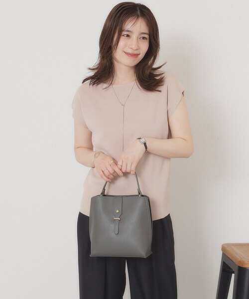 ITS'DEMO（イッツデモ）の「【2WAY】ベルト飾りミニショルダー（ショルダーバッグ・レディース・ダークグレー/ボルドー/ブラック/ブラウン系その他・00）」の5枚目の写真