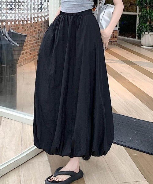 maison de LATIR(メゾンドラティール)の「軽やかな夏服。バルーンイージーケアスカート(スカート・レディース・グレー/ブラック/ホワイト・FREE)」の12枚目の写真