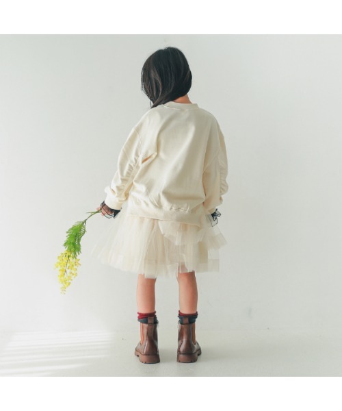 NHT（エヌエイチティー）の「エヌエイチティー ALYSSUM　ギャザートレーナー（スウェット・キッズ・アイボリー/チャコールグレー/ブラック・160cm/150cm/140cm/130cm/120cm/110cm）」の10枚目の写真