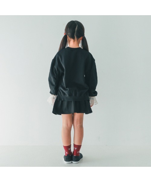 NHT（エヌエイチティー）の「エヌエイチティー ALYSSUM　ギャザートレーナー（スウェット・キッズ・アイボリー/チャコールグレー/ブラック・160cm/150cm/140cm/130cm/120cm/110cm）」の6枚目の写真