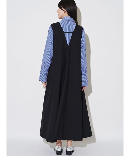 ディープVネックAラインワンピース（ワンピース）｜ELENDEEK（エレン