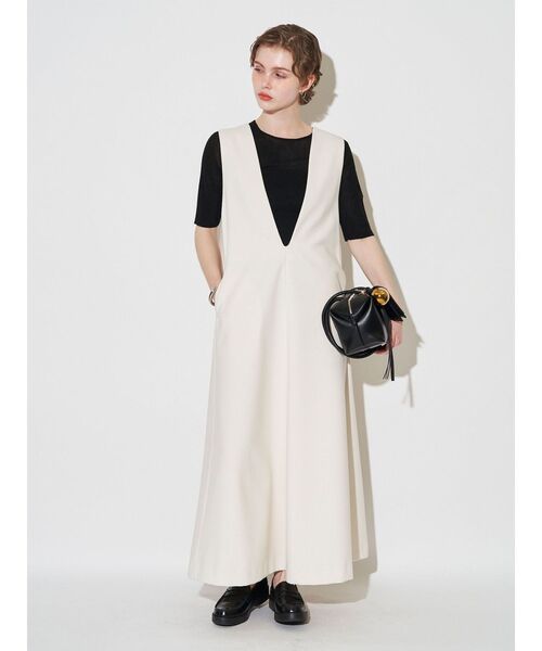 ELENDEEK ディープVネックAラインワンピース 02サイズ　新品未使用 ディープVネックAラインワンピース（ワンピース）｜ELENDEEK（エレン