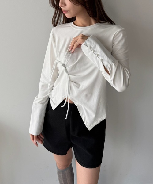 SANSeLF(サンセルフ)の「【SANSeLF】 ドローストリングデザインシャツ アシンメトリーヘム 長袖 ブラウス saw25a026(Tシャツ/カットソー・レディース・ホワイト/ブラック・FREE)」の2枚目の写真