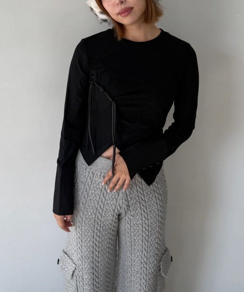 SANSeLF(サンセルフ)の「【SANSeLF】 ドローストリングデザインシャツ アシンメトリーヘム 長袖 ブラウス saw25a026(Tシャツ/カットソー・レディース・ホワイト/ブラック・FREE)」の1枚目の写真