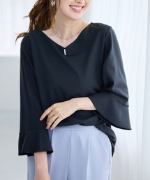 《UV対策/抗菌防臭/吸水速乾》パール調ボタンフレアー袖ブラウスTシャツ
