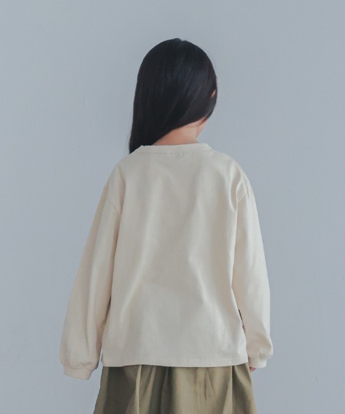 ZERO standerd（ゼロスタンダード）の「zero standard/ゼロスタンダード FABRIC　ロングＴシャツ（Tシャツ/カットソー・キッズ・サンドベージュ/ベージュ/チャコールグレー・110cm/120cm/130cm/140cm/150cm/160cm/100cm）」の5枚目の写真