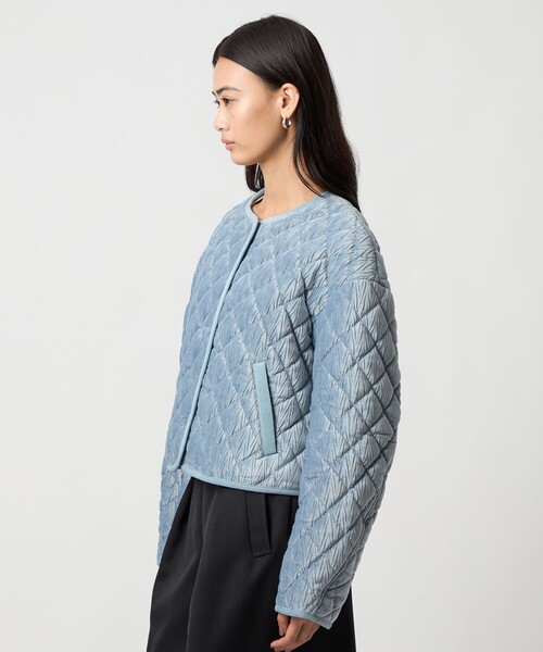 EMMEL REFINES（エメルリファインズ）の「＜EMMEL REFINES＞EM ベロア キルト ブルゾン（ブルゾン・レディース・ライトブルー/オフホワイト・FREE）」の4枚目の写真