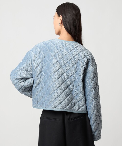 EMMEL REFINES（エメルリファインズ）の「＜EMMEL REFINES＞EM ベロア キルト ブルゾン（ブルゾン・レディース・ライトブルー/オフホワイト・FREE）」の5枚目の写真