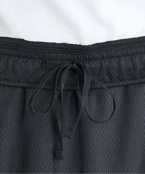 Quiksilver(クイックシルバー)の「MERCURY MESH WS /クイックシルバーサイドラインウエストゴムメッシュショートパンツ(その他パンツ・メンズ・ブラック・MEDIUM/LARGE/X-LARGE)」の4枚目の写真