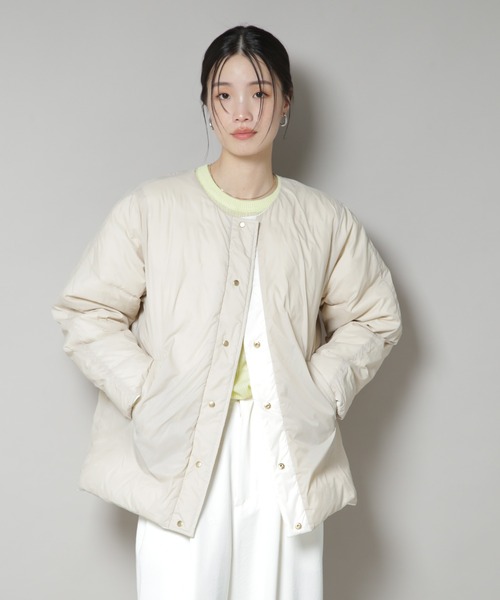 NANO universe(ナノユニバース)の「撥水加工ライトダウン リバーシブルノーカラージャケット(ダウンジャケット/コート・レディース・ブラック/オリーブ/アイボリー・S/M)」の10枚目の写真