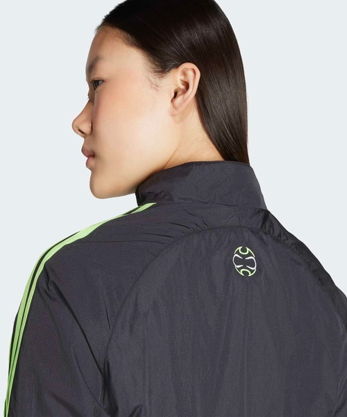 チームガイスト アディカラー クロップド トラックトップ / ジャージ