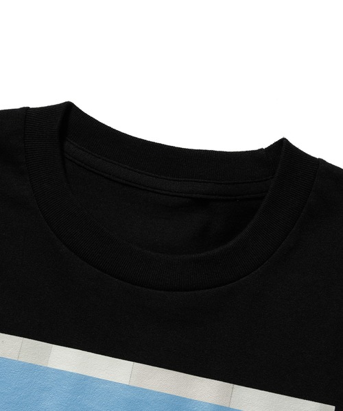 Disney(ディズニー)の「Dumbo / T-shirt Designed byNAIJEL GRAPH(Tシャツ/カットソー・メンズ・ホワイト/ブラック・XX-LARGE/X-LARGE/LARGE/MEDIUM)」の12枚目の写真