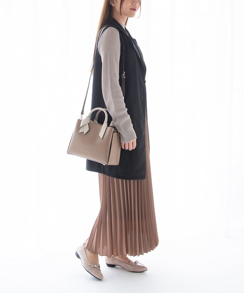 JELLY BEANS（ジェリービーンズ）の「【レイン対応】アシンメトリーリボンモールドソールレインパンプス【Made in Japan】(325-59133)JELLY BEANS(ジェリービーンズ)（レインシューズ・レディース・グレー/ブラック系その他/グレイッシュベージュ・24.5/24/23.5/23/22.5）」の19枚目の写真