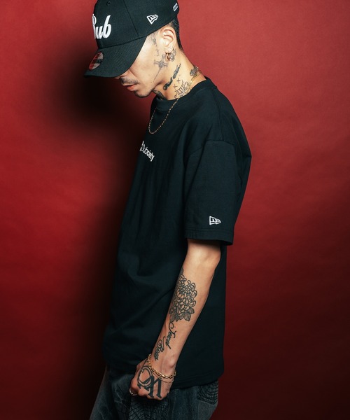 Subciety（サブサエティ）の「S/S Cotton Tee Subciety × New Era（Tシャツ/カットソー・メンズ・ブラック/ホワイト・X-LARGE/LARGE/MEDIUM/SMALL/XX-LARGE）」の21枚目の写真