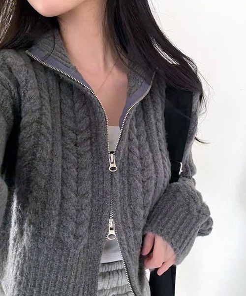 WESTSEA(ウエストシー)の「ショート丈 ケーブルニット フルジップカーディガン(カーディガン/ボレロ・レディース・チャコール/ライトグレー/アイボリー・FREE)」の9枚目の写真