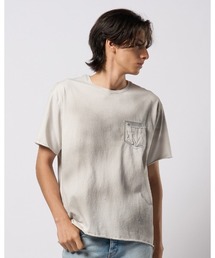 wjk（ダヴルジェイケイ）の「spray dye leather pocket-T（Tシャツ/カットソー）」