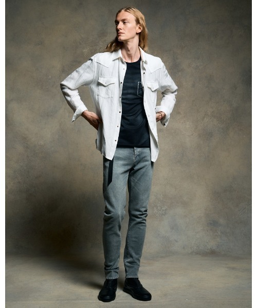 wjk(ダヴルジェイケイ)の「spray dye leather pocket-T(Tシャツ/カットソー・メンズ・ホワイト×ブラック/ホワイト×ブルー/グレイッシュベージュ/ブラック×シルバー・SMALL/MEDIUM/LARGE/X-LARGE)」の18枚目の写真