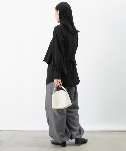 LUCA/LADY LUCK LUCA（ルカ/レディラックルカ）の「LC/LLL ビスチェシャツ（シャツ/ブラウス・レディース・ブラック/ライトベージュ・FREE）」の7枚目の写真