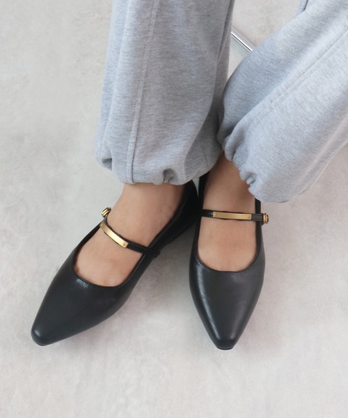 Futier land（フューティアランド）の「メタルモチーフストラップパンプス（パンプス・レディース・ブラウン/ブラック/アイボリー・36/37/38/39/40）」の3枚目の写真