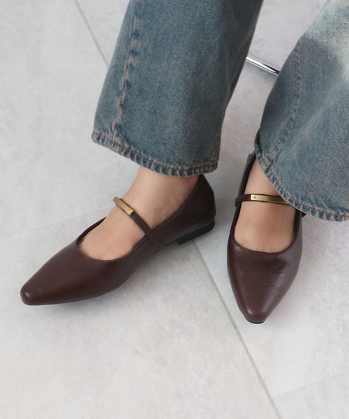 Futier land（フューティアランド）の「メタルモチーフストラップパンプス（パンプス・レディース・ブラウン/ブラック/アイボリー・36/37/38/39/40）」の16枚目の写真