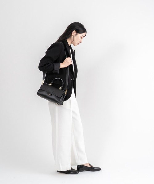 LORISTELLA(ロリステッラ)の「【LORISTELLA/ロリステッラ】2WAY レザー ハンドバッグ ショルダーバッグ ワンハンドルバッグ BETH イタリア製(ショルダーバッグ・レディース・ブラック・FREE)」の6枚目の写真
