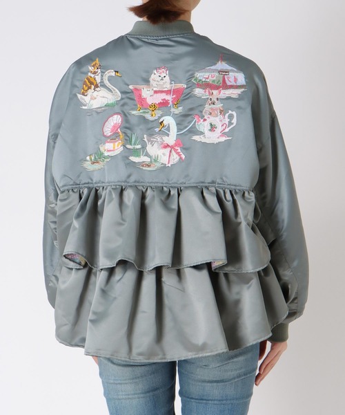 Three Four Time（ｽﾘｰﾌｫｰﾀｲﾑ）の「【tamaoworld】Embroidery jacket Swan（ブルゾン・レディース・ブルーグレー・FREE）」の17枚目の写真