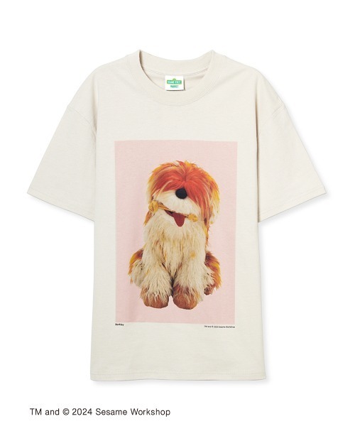 SESAME STREET(セサミストリート)の「【UNISEX】フォトアートTシャツ(Tシャツ/カットソー・レディース・ライトグレー/ライトベージュ・L/M/S)」の2枚目の写真