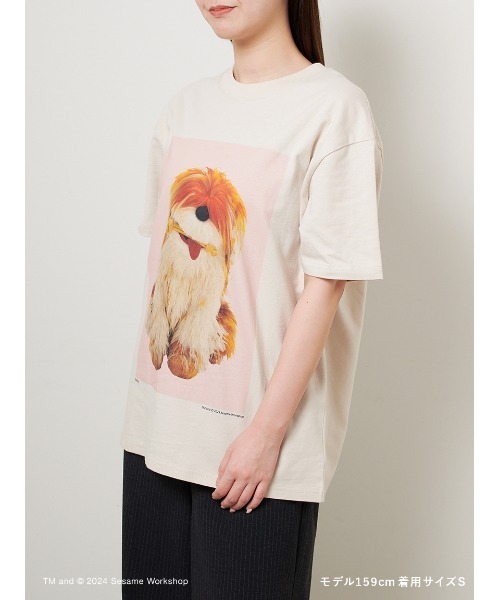 SESAME STREET(セサミストリート)の「【UNISEX】フォトアートTシャツ(Tシャツ/カットソー・レディース・ライトグレー/ライトベージュ・L/M/S)」の5枚目の写真